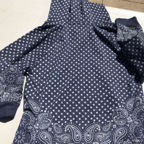 Levi’s Hoodie - Picture 4 of 4